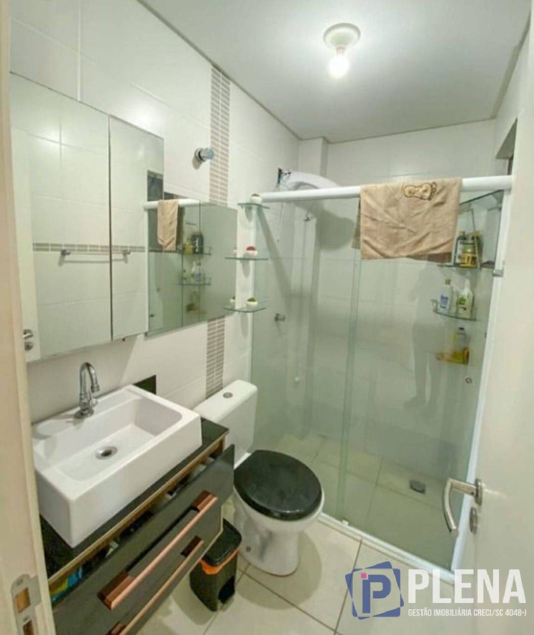 Apartamento à venda com 2 quartos, 68m² - Foto 7