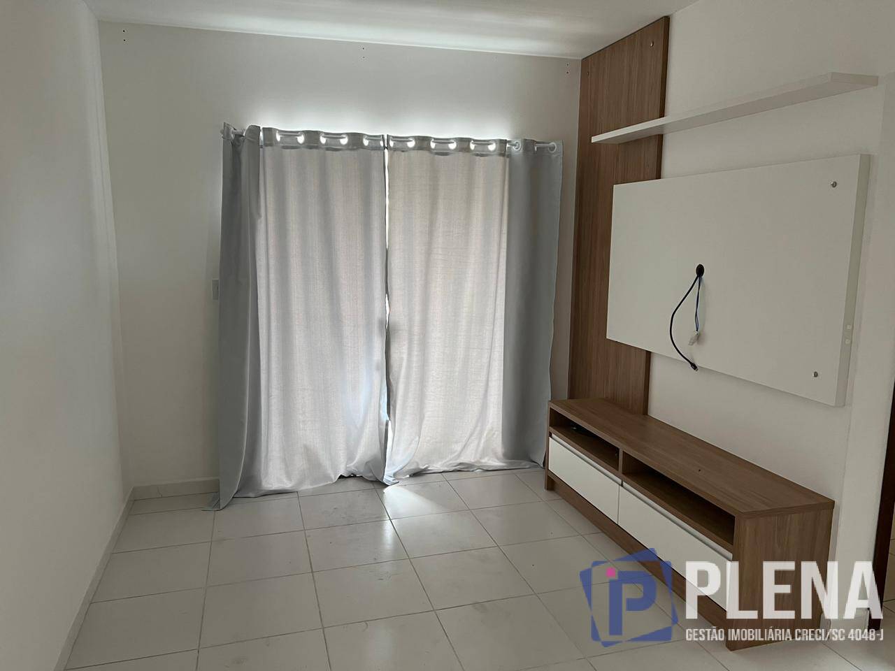 Apartamento à venda com 1 quarto, 56m² - Foto 4