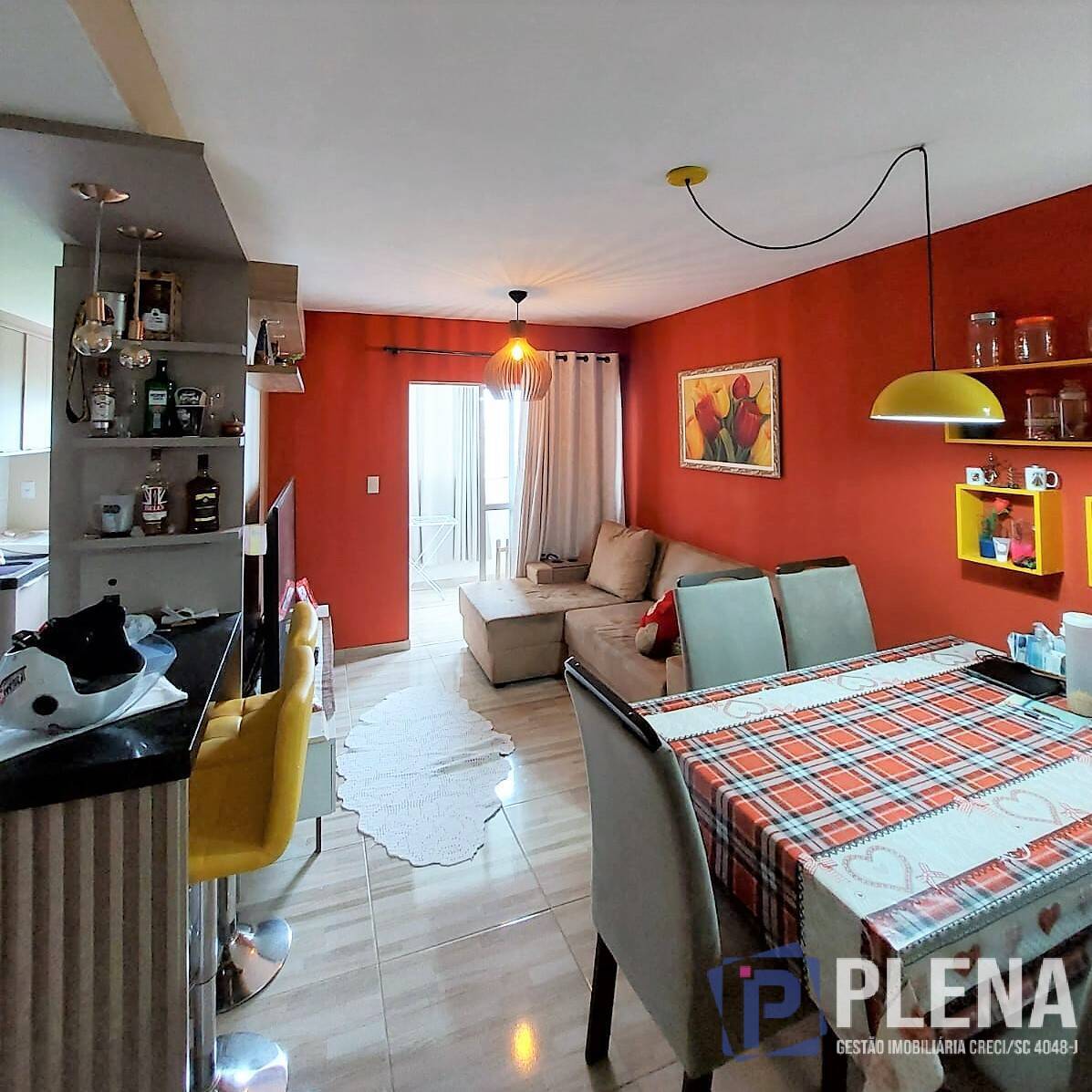 Apartamento à venda com 3 quartos, 77m² - Foto 1