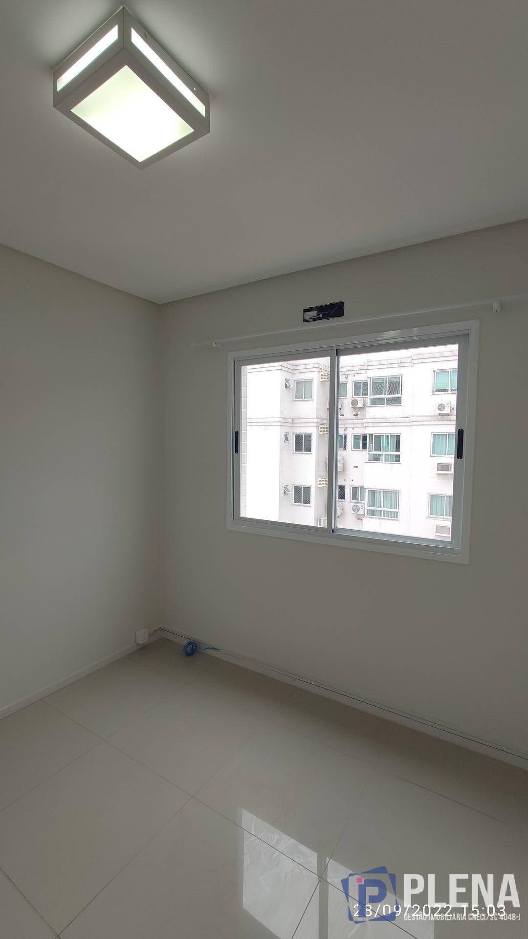 Apartamento à venda com 2 quartos, 64m² - Foto 17