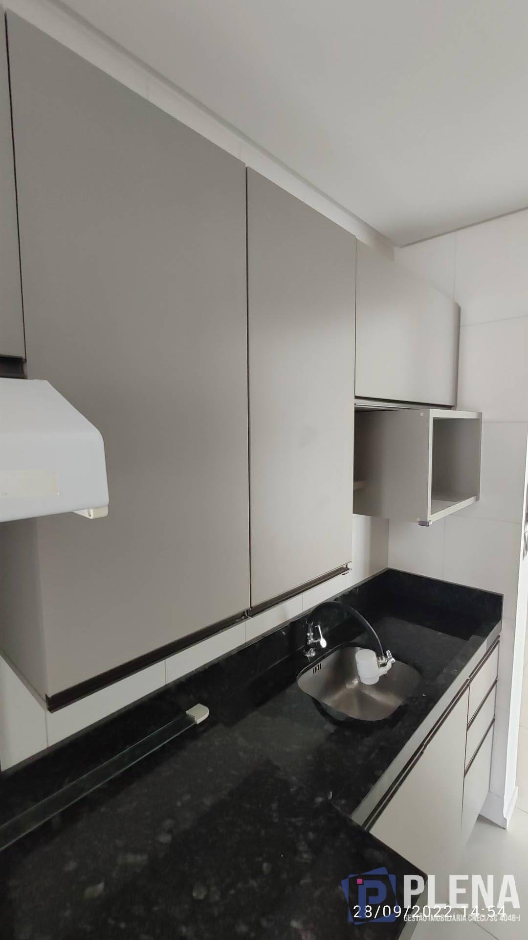 Apartamento à venda com 2 quartos, 64m² - Foto 10