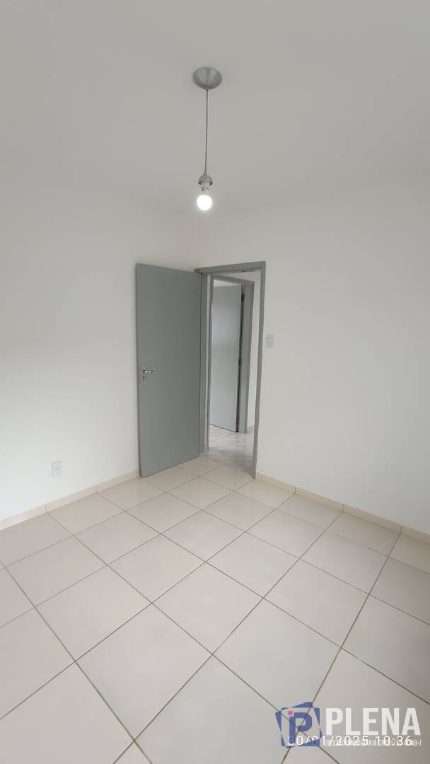 Apartamento para alugar com 2 quartos, 63m² - Foto 27